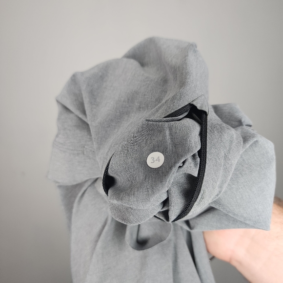 Lululemon boardshorts - Picture 2 of 4